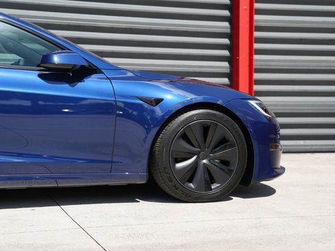 Used 2022 Tesla Model S AWD/4WD image 6