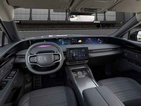 New 2026 Lincoln Nautilus Reserve w/ Jet Appearance Package image 10