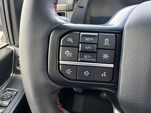 Used 2025 Ford F150 Raptor AWD/4WD image 27