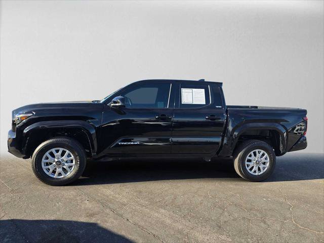 Used 2026 Toyota Tacoma SR5 AWD/4WD image 6