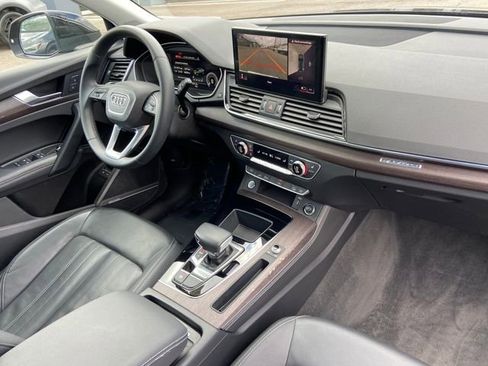 Used 2021 Audi Q5 e Premium Plus w/ Premium Plus Package AWD/4WD image 27