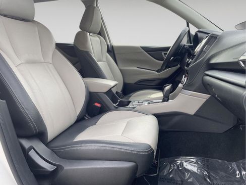 Certified 2021 Subaru Forester Limited image 9