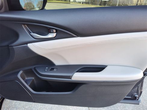 Used 2019 Honda Insight Touring image 33