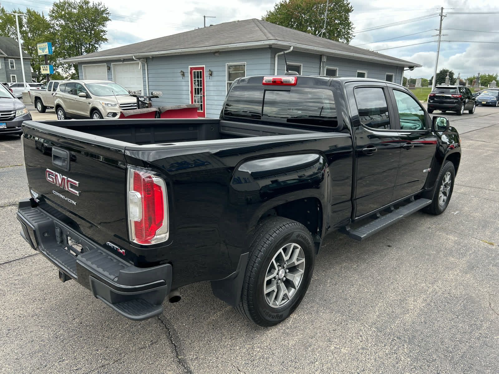 Used 2021 GMC Canyon AT4 AWD/4WD image 3