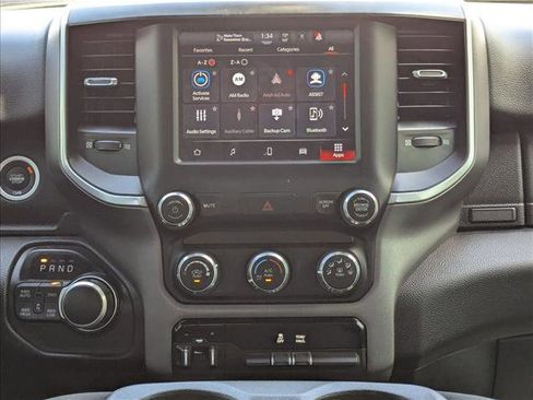 Used 2022 RAM 1500 Big Horn AWD/4WD image 13