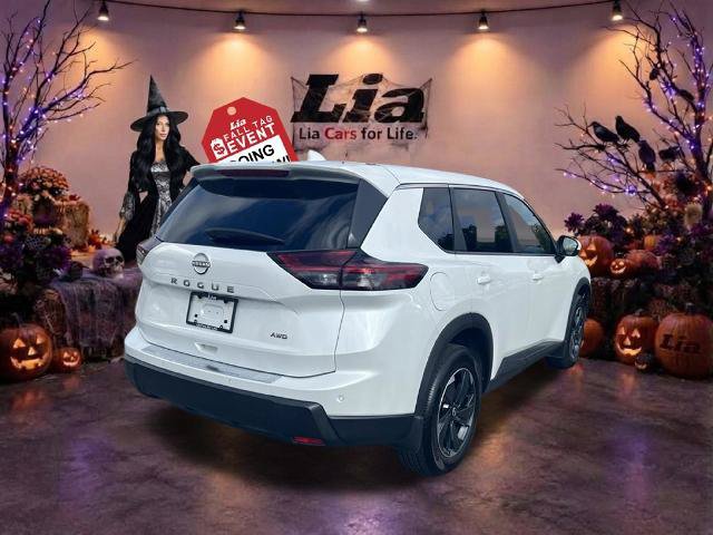 Certified 2025 Nissan Rogue SV AWD/4WD image 29