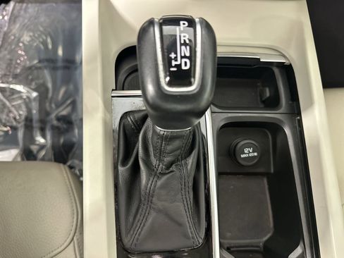 Used 2020 Volvo S60 T6 Momentum w/ Protection Package Premier image 25