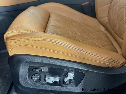 Used 2024 BMW X5 xDrive50e w/ Executive Package AWD/4WD image 20
