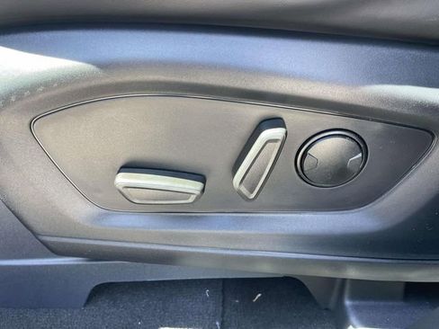 New 2026 Ford Explorer ST-Line image 18