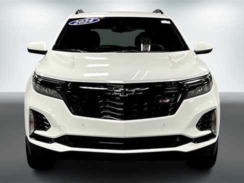 Used 2024 Chevrolet Equinox RS image 2