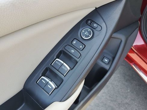 Certified 2021 Honda Accord EX-L image 19