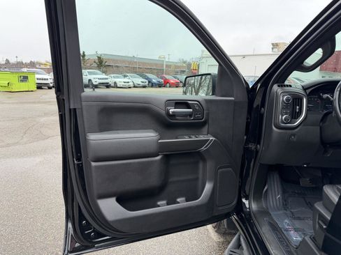 Used 2021 GMC Sierra 1500 AT4 image 11