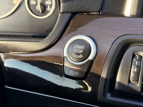 Used 2014 BMW 528i xDrive Sedan image 40