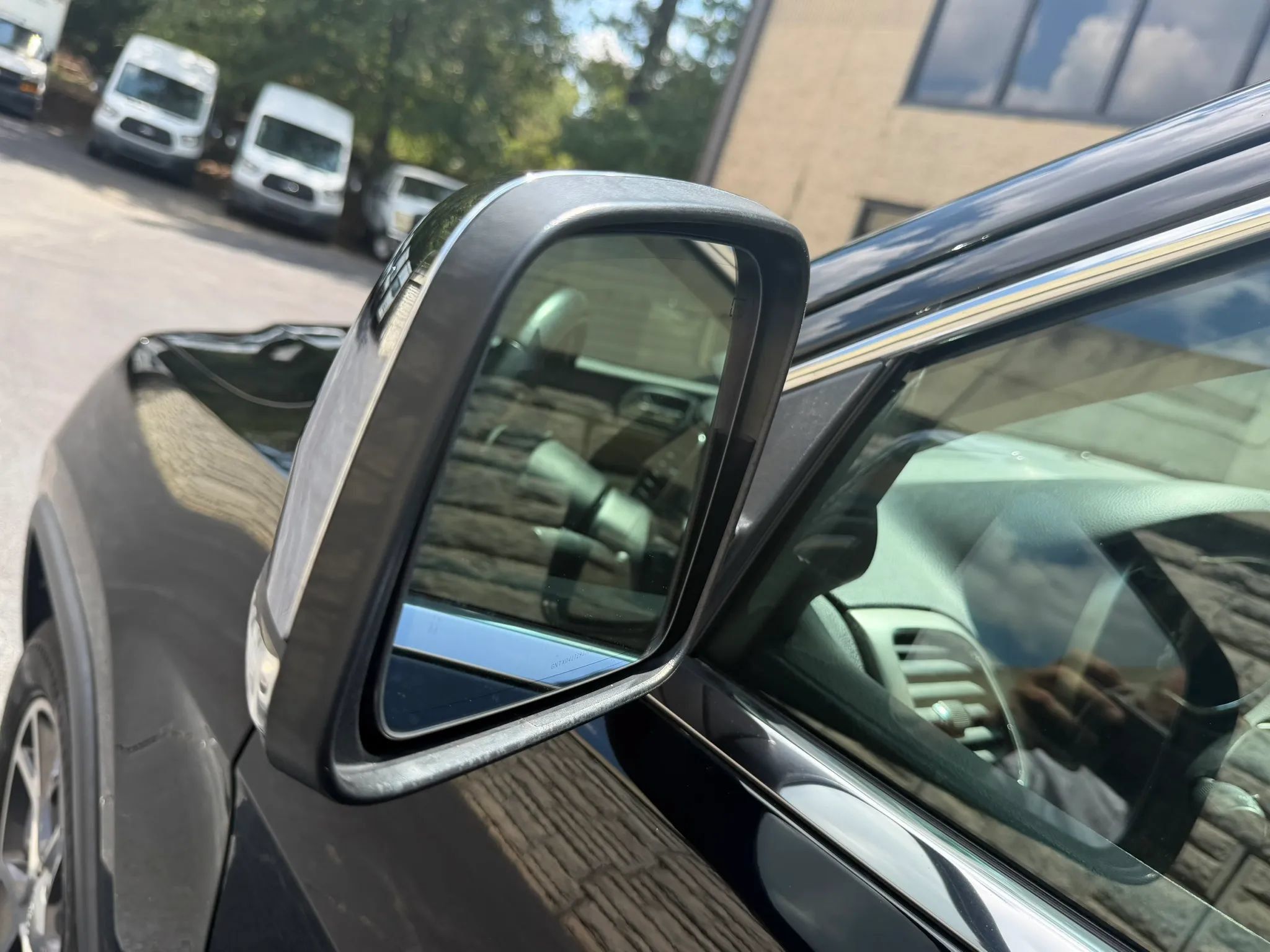 Used 2019 Jeep Grand Cherokee Limited AWD/4WD image 39