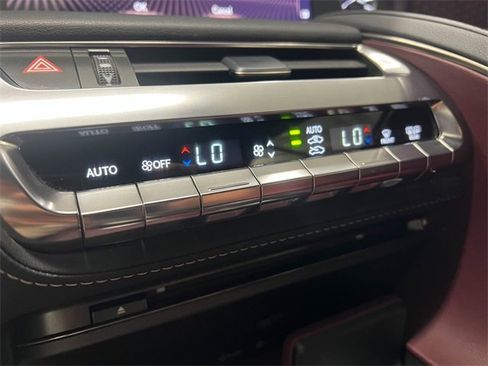 Certified 2021 Lexus LC 500 Convertible image 17