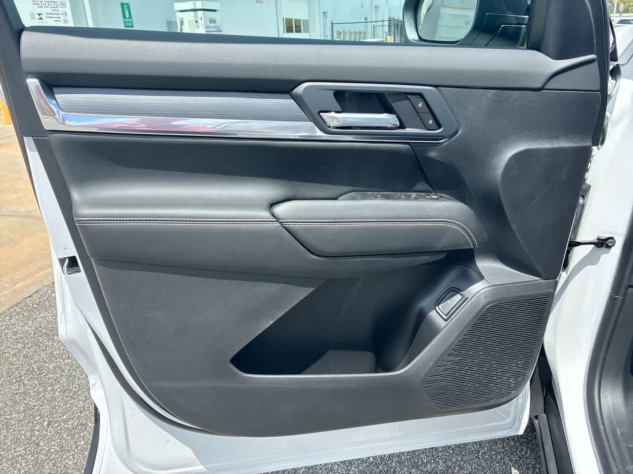 New 2026 GMC Terrain Elevation w/ Elevation Premium Package FWD image 22