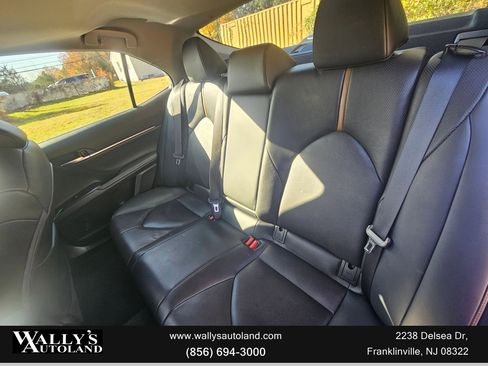 Used 2020 Toyota Camry XLE w/ Driver Assist Package image 35