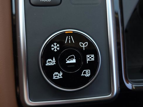 New 2026 Nissan Pathfinder SL FWD image 20