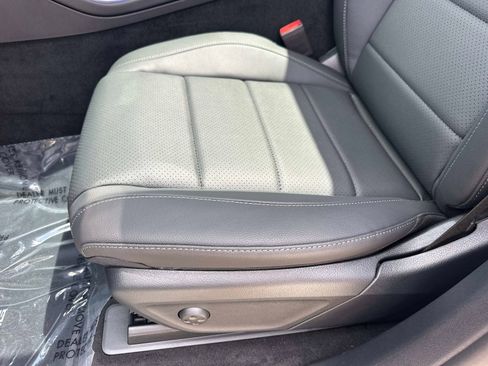 New 2026 Mercedes-Benz GLS 450 450 4MATIC SUV image 23