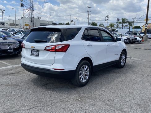 Used 2020 Chevrolet Equinox LS image 8