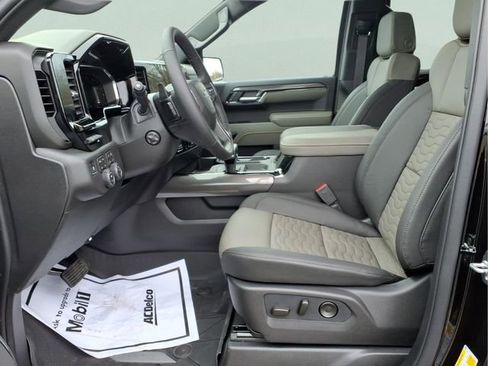 New 2026 Chevrolet Silverado 1500 ZR2 w/ LPO, Dark Essentials Package AWD/4WD image 17