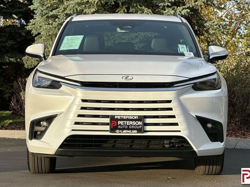 Used 2024 Lexus TX 350 AWD image 10