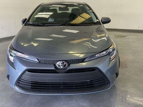 Used 2026 Toyota Corolla LE image 8