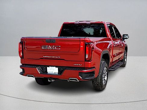 Used 2021 GMC Sierra 1500 AT4 image 5