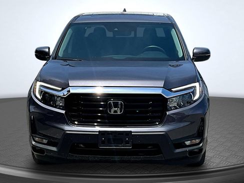 Used 2023 Honda Ridgeline RTL-E image 2
