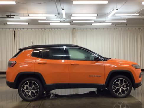 New 2026 Jeep Compass Limited image 6