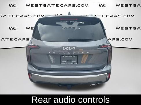Used 2024 Kia Telluride SX w/ Towing Package FWD image 7