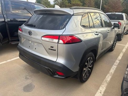 Used 2024 Toyota Corolla Cross AWD Hybrid image 3