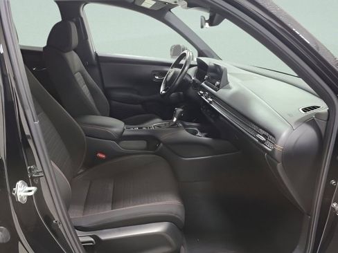 Used 2023 Honda HR-V Sport image 14