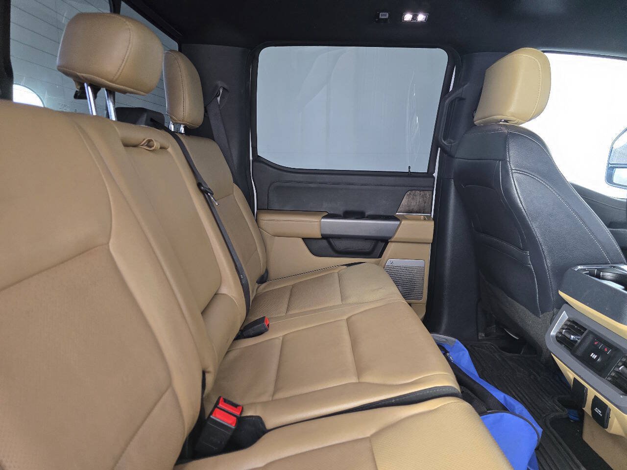 Used 2023 Ford F250 Lariat w/ Chrome Package AWD/4WD image 17