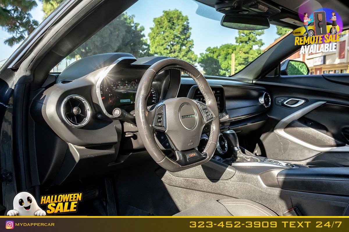 Used 2018 Chevrolet Camaro SS RWD image 12
