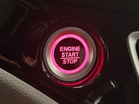 Used 2018 Honda Pilot Elite image 39