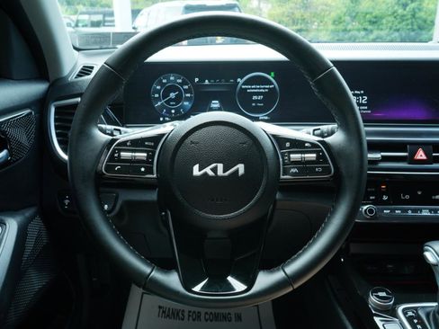 Used 2024 Kia Seltos S AWD/4WD image 24
