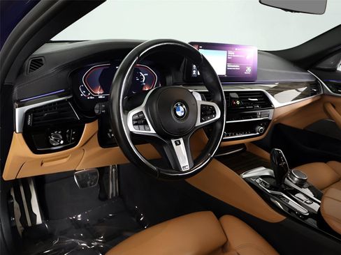 Used 2022 BMW M550i xDrive w/ Premium Package AWD/4WD image 35
