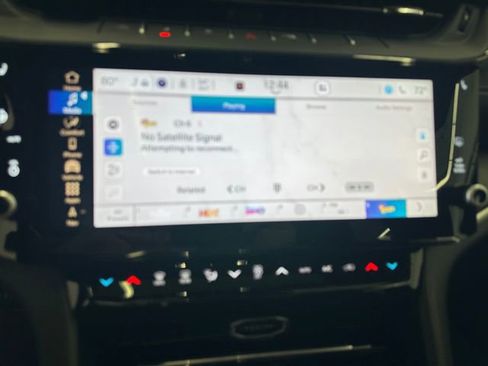 New 2026 Jeep Grand Cherokee L Limited w/ Limited Altitude Package image 39