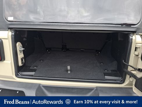 Used 2022 Jeep Wrangler Unlimited Sport AWD/4WD image 35