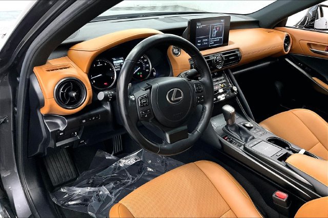 Used 2024 Lexus IS 350 F Sport RWD image 15