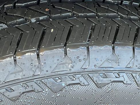 Used 2017 RAM 1500 Sport image 9