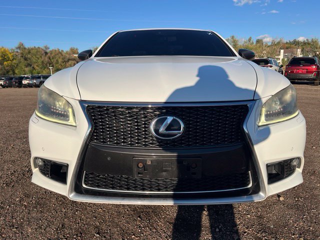Used 2013 Lexus LS 460 AWD w/ F-Sport Pkg image 8
