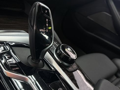 Used 2023 BMW 540i w/ Executive Package RWD image 21