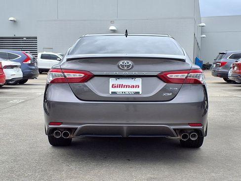 Used 2020 Toyota Camry XSE FWD image 7