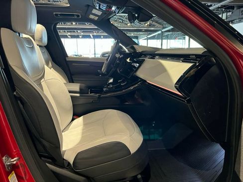 Used 2023 Land Rover Range Rover Sport SE Dynamic image 32