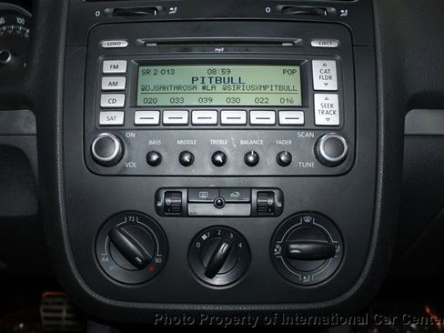 Used 2009 Volkswagen GTI 4-Door image 17