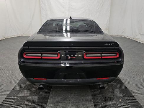 Used 2015 Dodge Challenger SRT Hellcat image 3