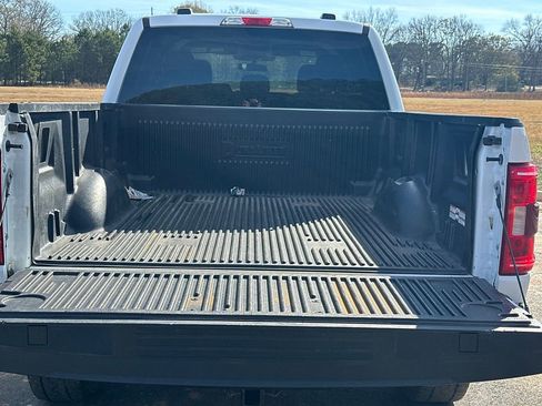 Used 2023 Ford F150 XLT w/ Trailer Tow Package image 18