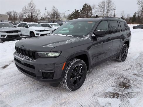 New 2025 Jeep Grand Cherokee L Limited image 1